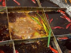 -彭三老火锅(枣子岚垭正街店)