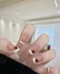 -桃色美甲沙龙