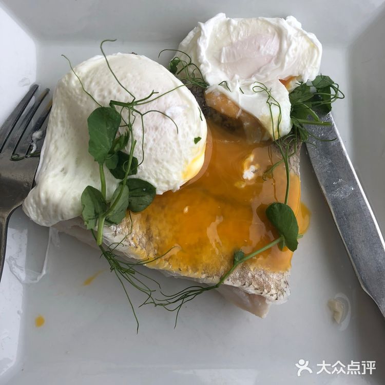 真的踩在雾里的感觉一样