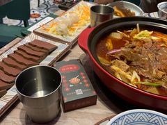 -腩得欢喜·牛腩煲火锅(万庭大厦店)