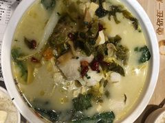 -鱼你在一起(奉贤宝龙城广场店)