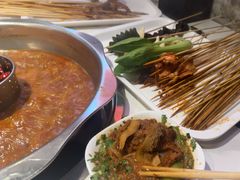 -佰人王串串香火锅(洋珠巷店)