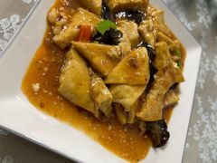 -天天向上素食餐厅(五台山店)