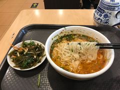 -西部马华清真兰州牛肉面·烧烤夜市(关东店)