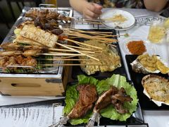 -云晓光头烧烤吧(德平路店)