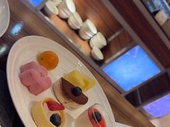 -君来湖滨饭店·玫瑰园