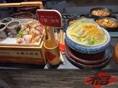 -客家大院·非遗赣南客家菜(郁孤台店)