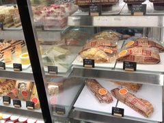 面包甜点陈列柜-COSTA COFFEE(上海月星环球港店)