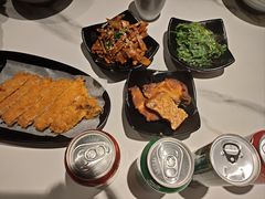 -馋三尺蟹粉小笼(人民广场店)