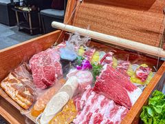-何发发和牛烧肉·鳗鱼榴莲放题自助(乐峰广场店)