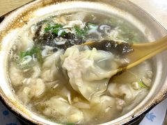 -小许三鲜砂锅馄饨店(家多乐烟酒店)