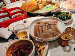 -小龙翻大江文化火锅(宽窄店)