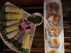 -老牌坊云南鱼豆花火锅(哈西万达店)
