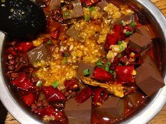 鸭血-游园觅食记夜市·小龙虾大排档