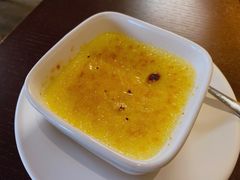 焦糖燉蛋-卡普里披萨·牛扒·下午茶
