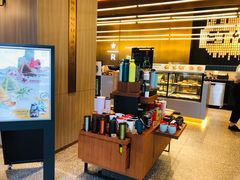 -星巴克臻选(上海虹桥新天地三店)