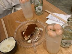 -半勺舒舒生日蛋糕店