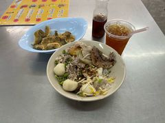 -榮泰米粉湯(Left Shop)