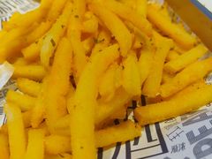 -TRIPS BURGER(大钟寺店)