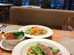 -新元素餐厅(瑞虹天地月亮湾店)