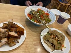 -贵凤凰贵州米粉(五道口店)