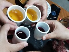 -果松木炭酸菜铜火锅·外婆参鸡汤