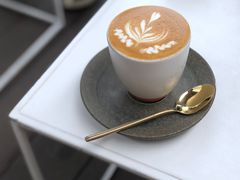 -UNI UNI(环亚凯瑟琳店)