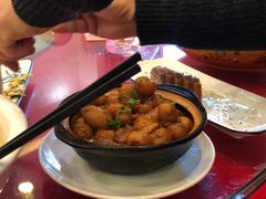 -钟楼酒店(临源街店)