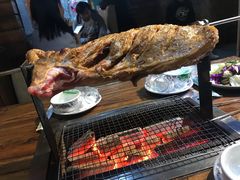 烤羊腿-柿子树炭烤羊腿(金台路店)