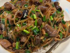 -喝丢一只鞋海鲜烧烤·海肠捞饭(市场店)