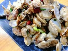 -老东镇啤酒屋海鲜加工·蒸汽海鲜·海鲜烧烤(台东店)