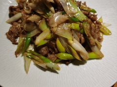 -娜仁图雅蒙古美食村(33小镇店)
