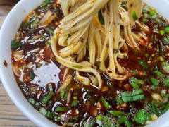-陇上全荟兰州传统牛肉面(延吉路店)
