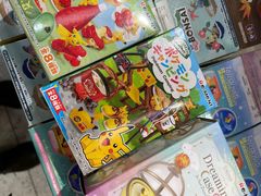 -泡泡玛特POPMART(上海环球港店)