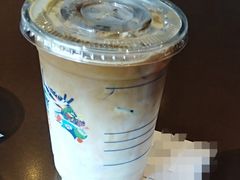 -瑞幸咖啡(大连罗斯福广场一层店)