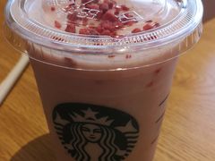 -星巴克(天津鲁能中心第三店)