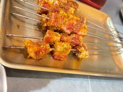 -围炉肉舍•炭烤活鳗•丹东海鲜烤肉(步行街店)