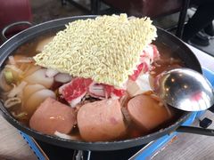 部队火锅-郑阿姨的家·이모네·韩料&烤肉(武川路店)
