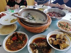 -天乐农家鱼头王(天目湖店)