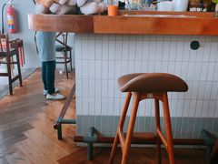 -ROAST coffee & eatery