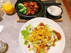 启博特利鸡肉色拉-新元素(三里屯太古里南区)