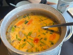 -大头虾越式风味餐厅(光明广场店)