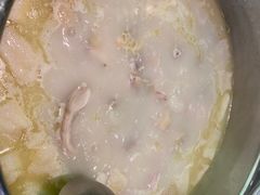 胡椒猪肚鸡-顺德公广东猪肚鸡·煲仔饭(白石洲店)
