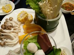 -海鸿荟·沿江菜(中山北路店)