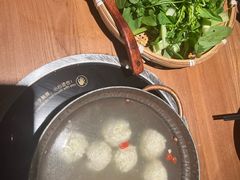 -吃饭皇帝大(长宁龙之梦店)