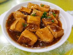 双月酿豆腐-双月饭店·20年老字号(新村店)