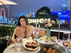 -MONICH牛排融合餐厅(和义大道购物中心店)