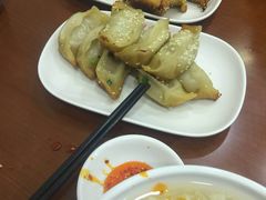 -小姜锅贴(凤凰街店)