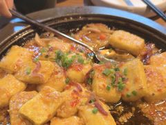 -云海肴·汽锅鸡·云南菜(天山百盛优客店)