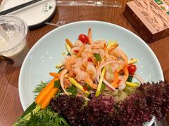 青芒果拌开胃虾-老滇山寨•云南特色菜•地方菜•民族风情歌舞表演(金碧店)